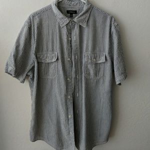 Mens button down short sleeve shirt